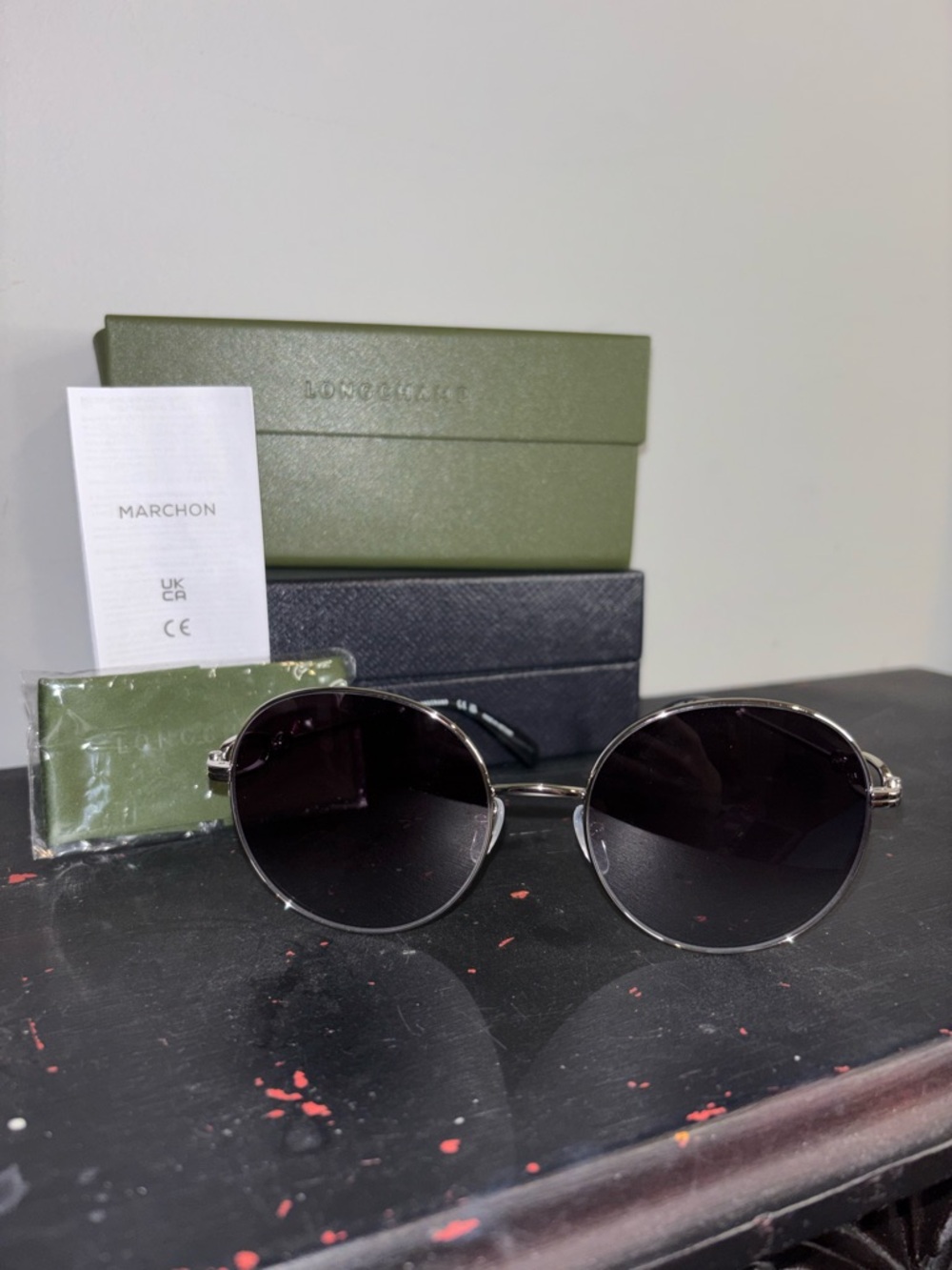 Longchamp LO176S Metal Frame Circle Sunglasses and Case NIB